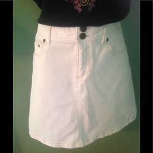 White Jean Skirt short 8P Ann Taylor Loft Petites